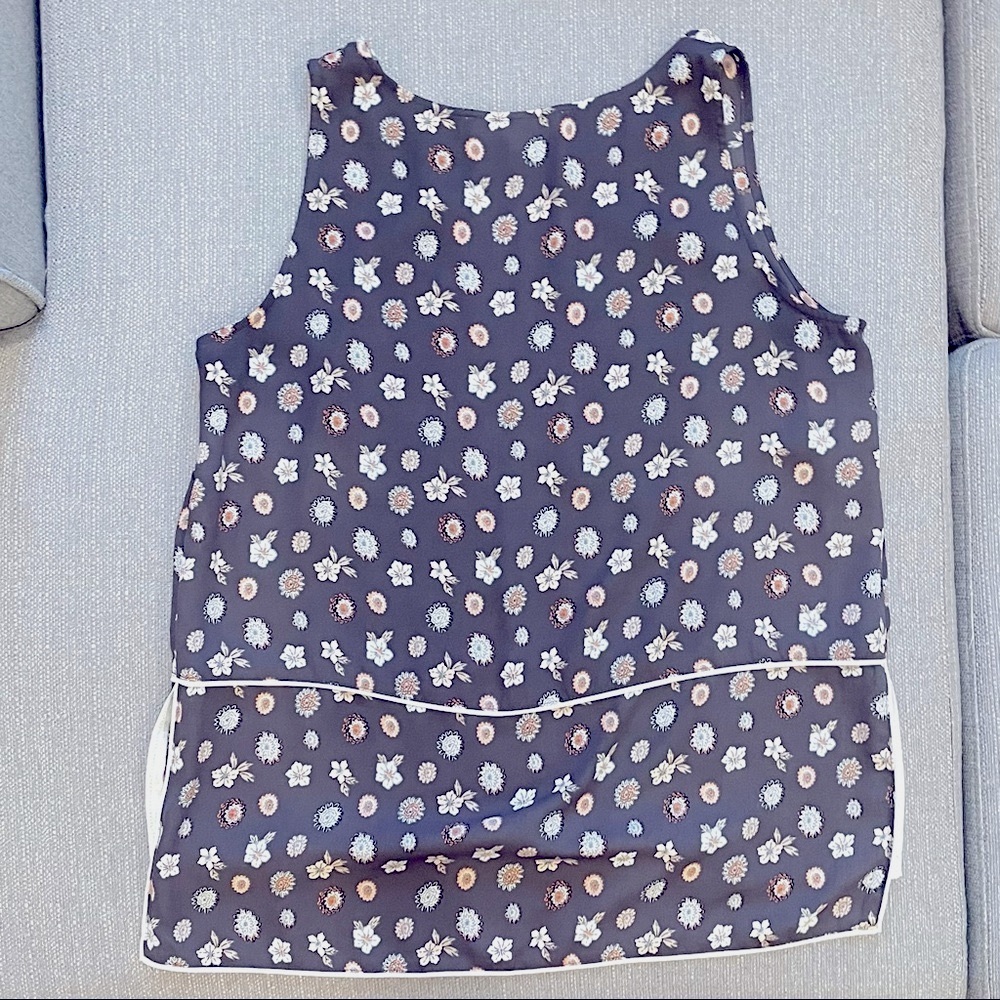 Loft Tank Blouse Size SP, Gray Blue floral